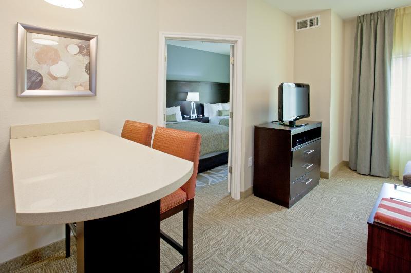 Staybridge Suites Detroit-Utica By Ihg Zewnętrze zdjęcie