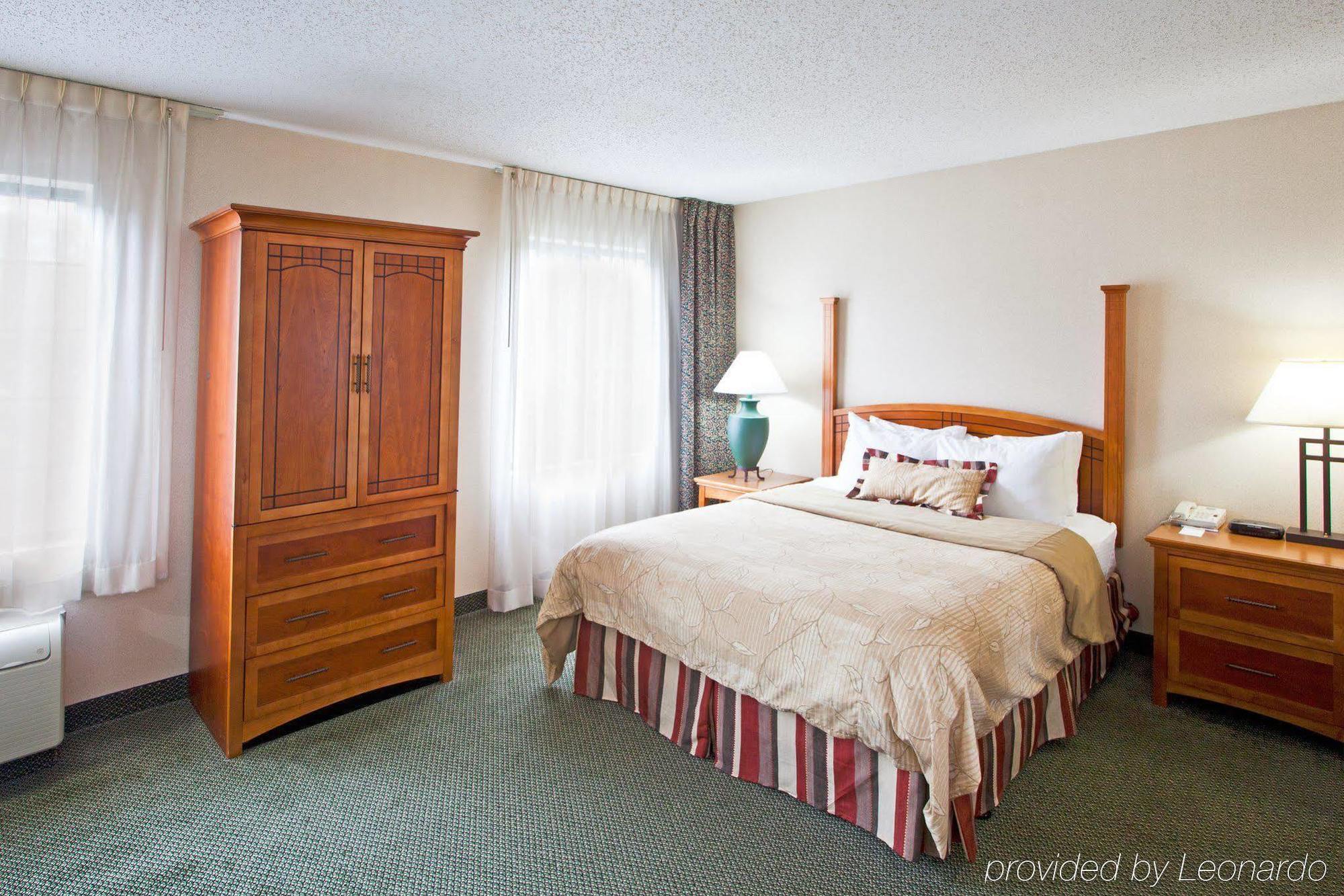 Staybridge Suites Detroit-Utica By Ihg Pokój zdjęcie