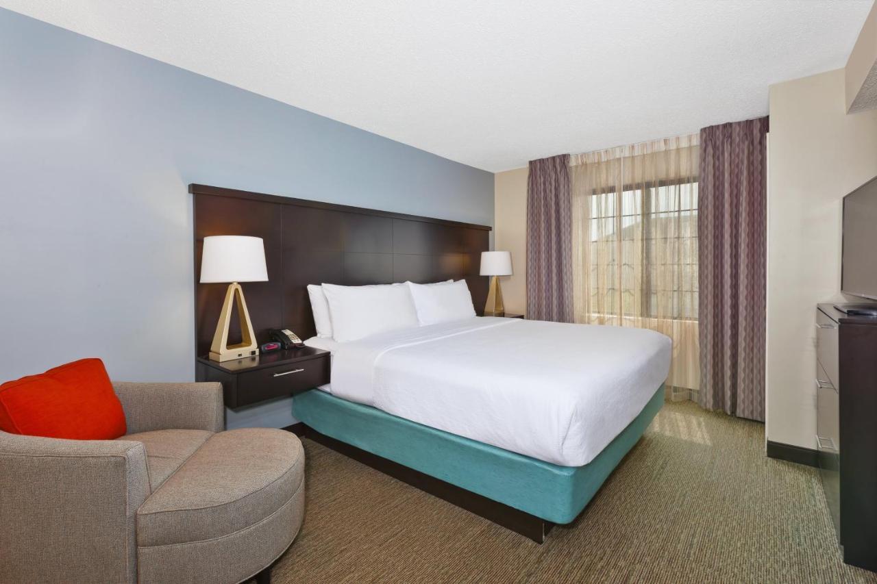 Staybridge Suites Detroit-Utica By Ihg Zewnętrze zdjęcie