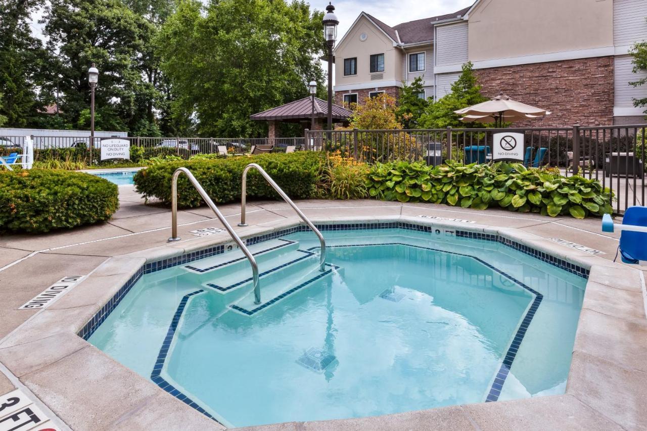Staybridge Suites Detroit-Utica By Ihg Zewnętrze zdjęcie