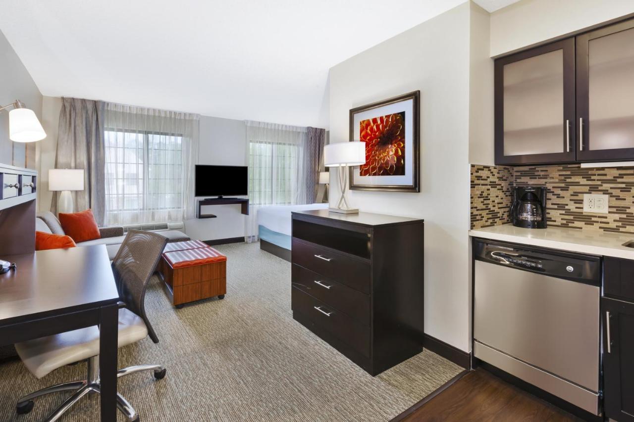 Staybridge Suites Detroit-Utica By Ihg Zewnętrze zdjęcie